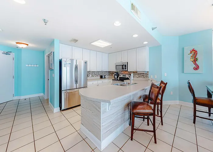 Corner W Amazing Gulf-front Views Balcony & Shared Pools Hot Tubs & Gym *