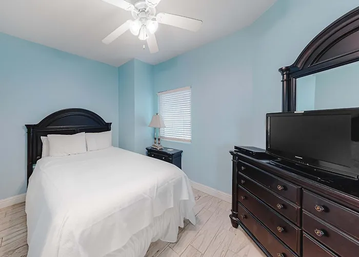 Holiday home Corner W Amazing Gulf-front Views Balcony & Shared Pools Hot Tubs & Gym