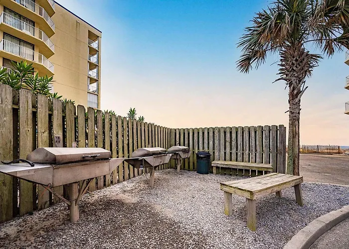 Corner W Amazing Gulf-front Views Balcony & Shared Pools Hot Tubs & Gym